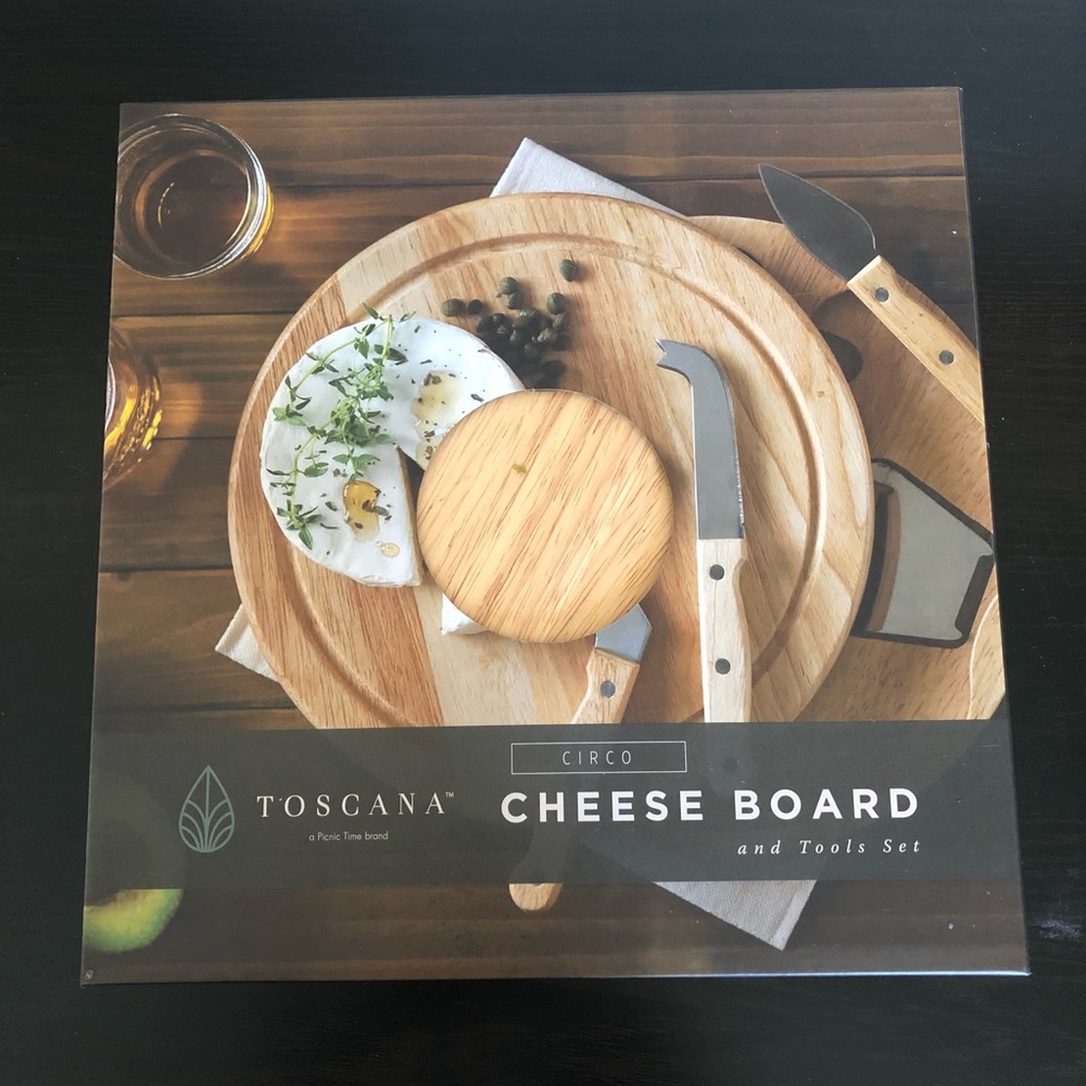Toscana Cheese Board and Tool Set